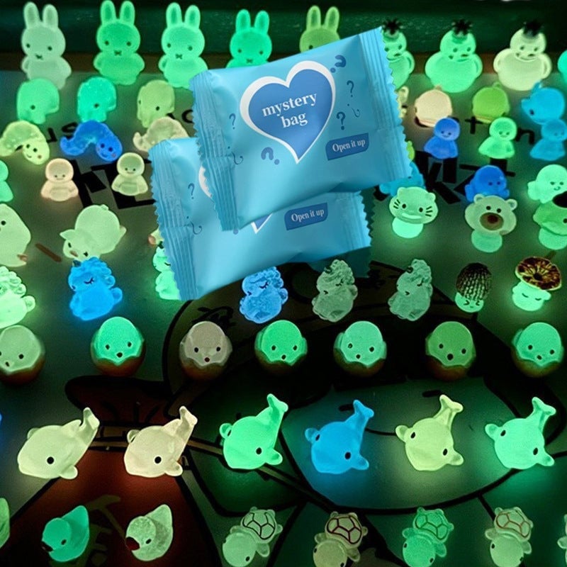 Mini Glow-In-The-Dark Animal Figurines Blind Bags