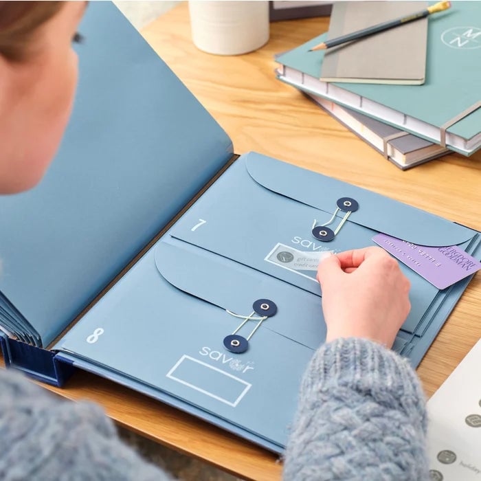 【UP TO 60% OFF】"In Case I Go Missing" Binder