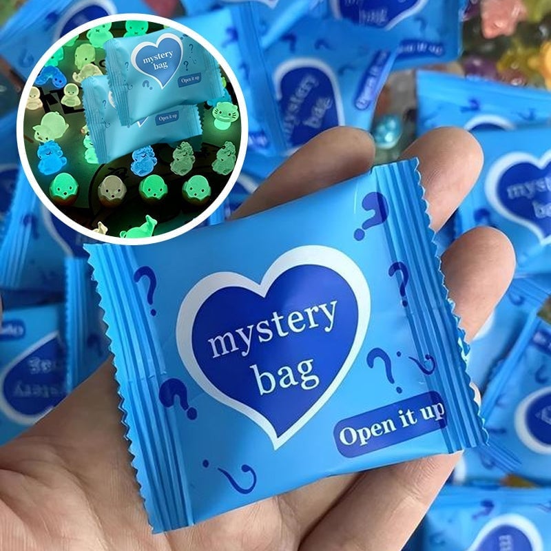 Mini Glow-In-The-Dark Animal Figurines Blind Bags