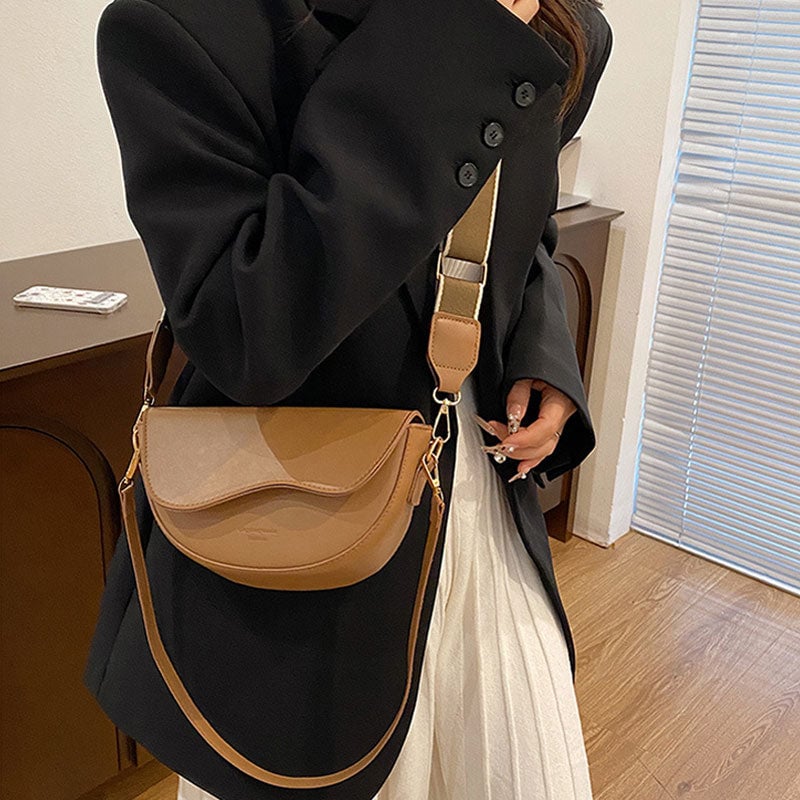 Women’s Fashion Saddle Crossbody Bag with Wide Strap