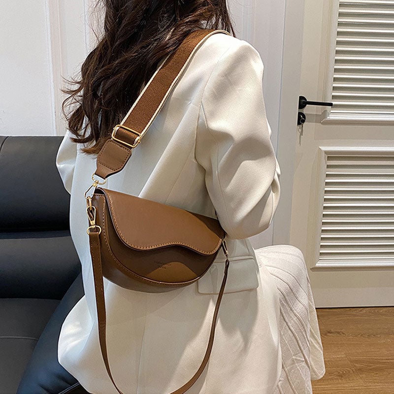 Women’s Fashion Saddle Crossbody Bag with Wide Strap